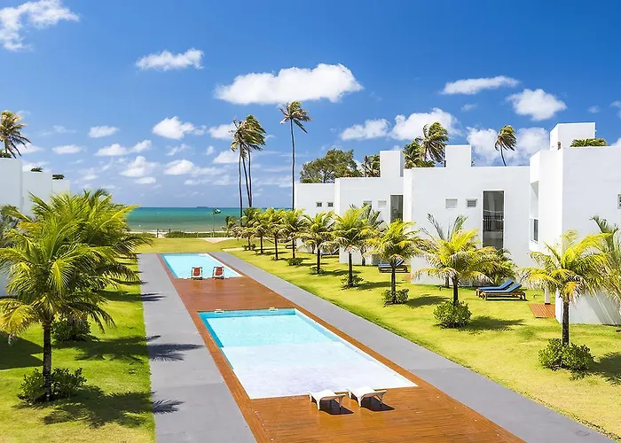 B Blue Beachouses