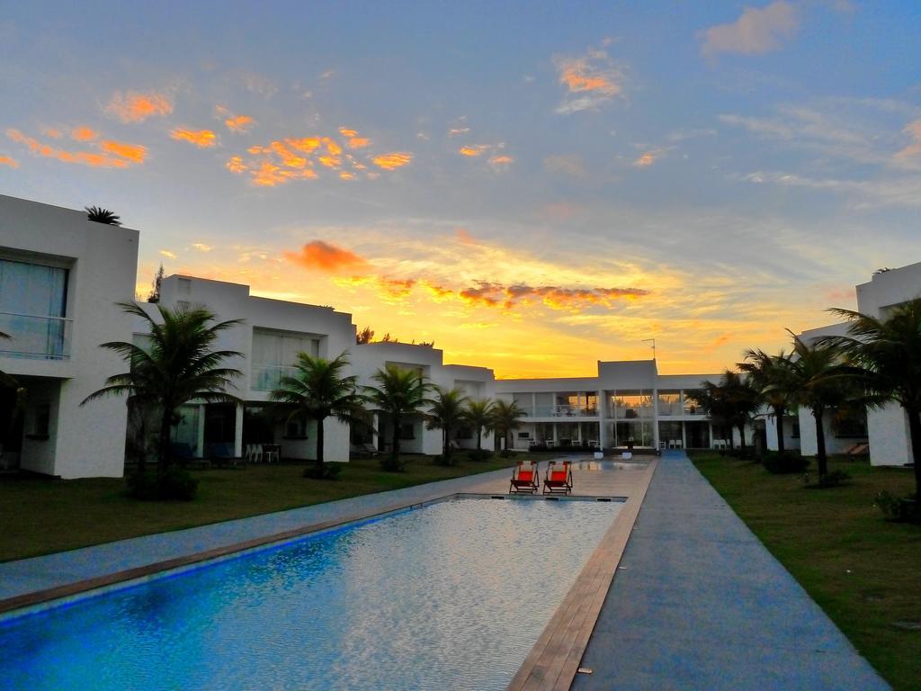 B Blue Beachouses Hotel 3*
